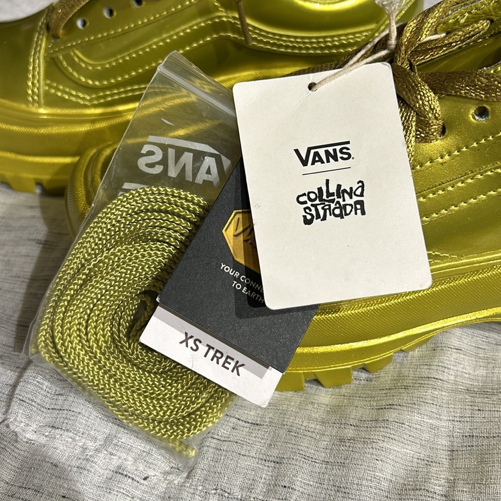 Vans Chunky Platform Sneakers in Bright Yellow - Picture 8 of 12